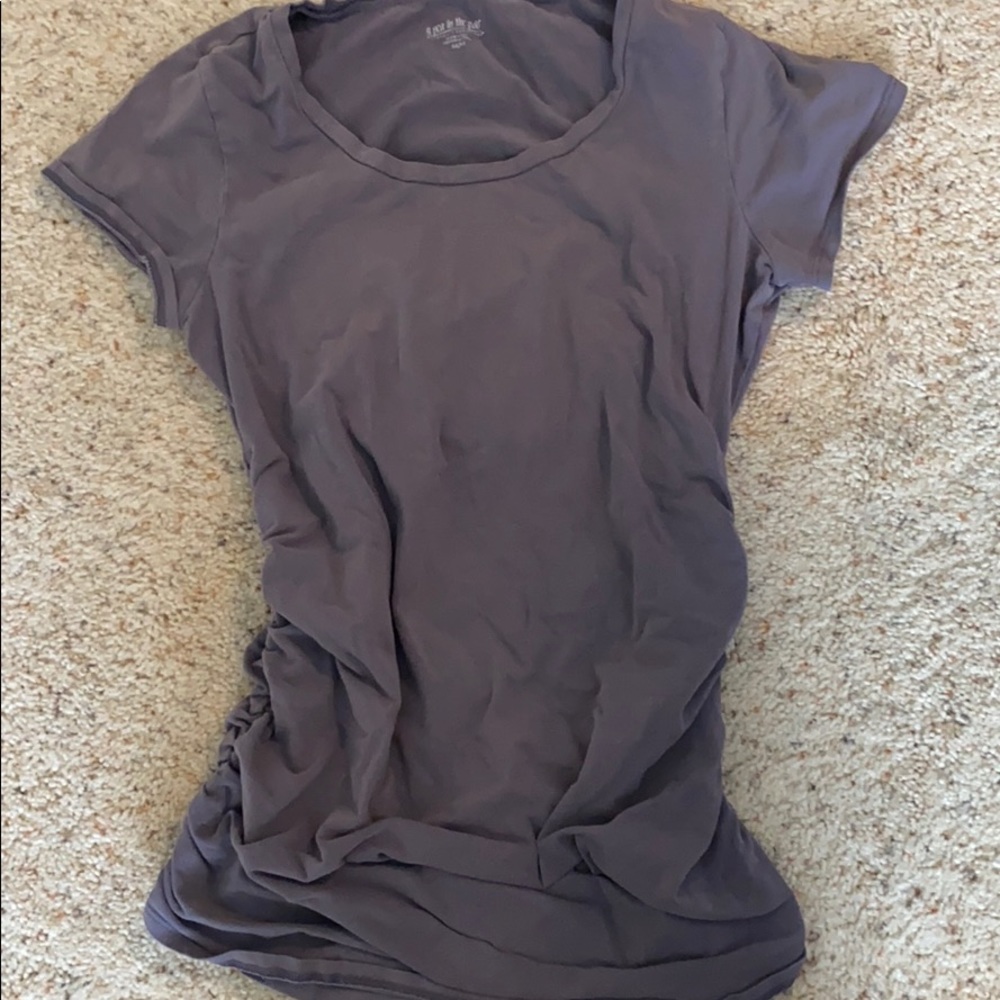 🔥🔥Pea in the pod maternity t shirt